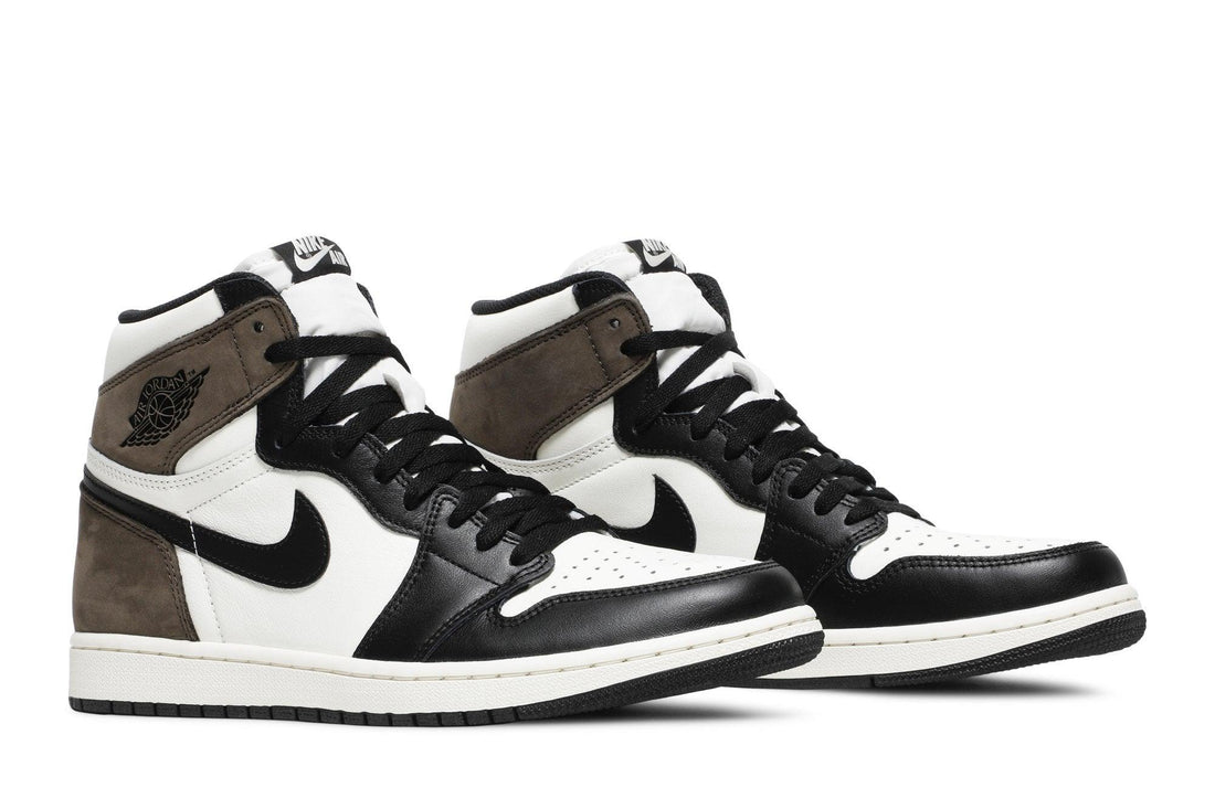 Air Jordan 1 High Dark Mocha Marrom